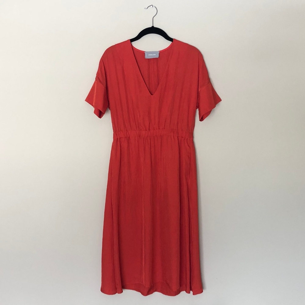 Everlane Japanese GoWeave Light V-Neck Dress